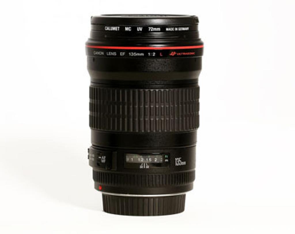 لنز کانن Canon EF 135mm f/2L USM