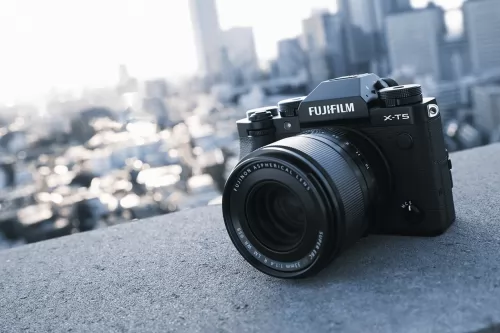  دوربین عکاسی فوجی فیلم Fujifilm X-T5  