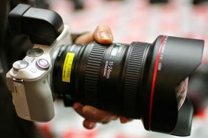  دوربین حرفه ای بدون آینه کانن Canon EOS M3  