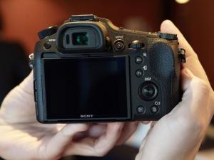  دوربین سونی Sony Syber-shot DSC-RX10 III   