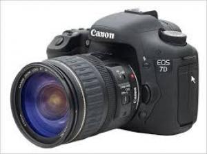  دوربین حرفه ای کانن 200-18 Canon DSLR 7D  