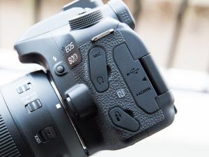  دوربین عکاسی کانن Canon EOS 80D 18-200 IS STM  