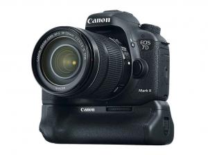  دوربین حرفه ای کانن 200 - 18 Canon EOS 70D  