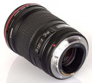  لنز کانن Canon EF 135mm f/2L USM  